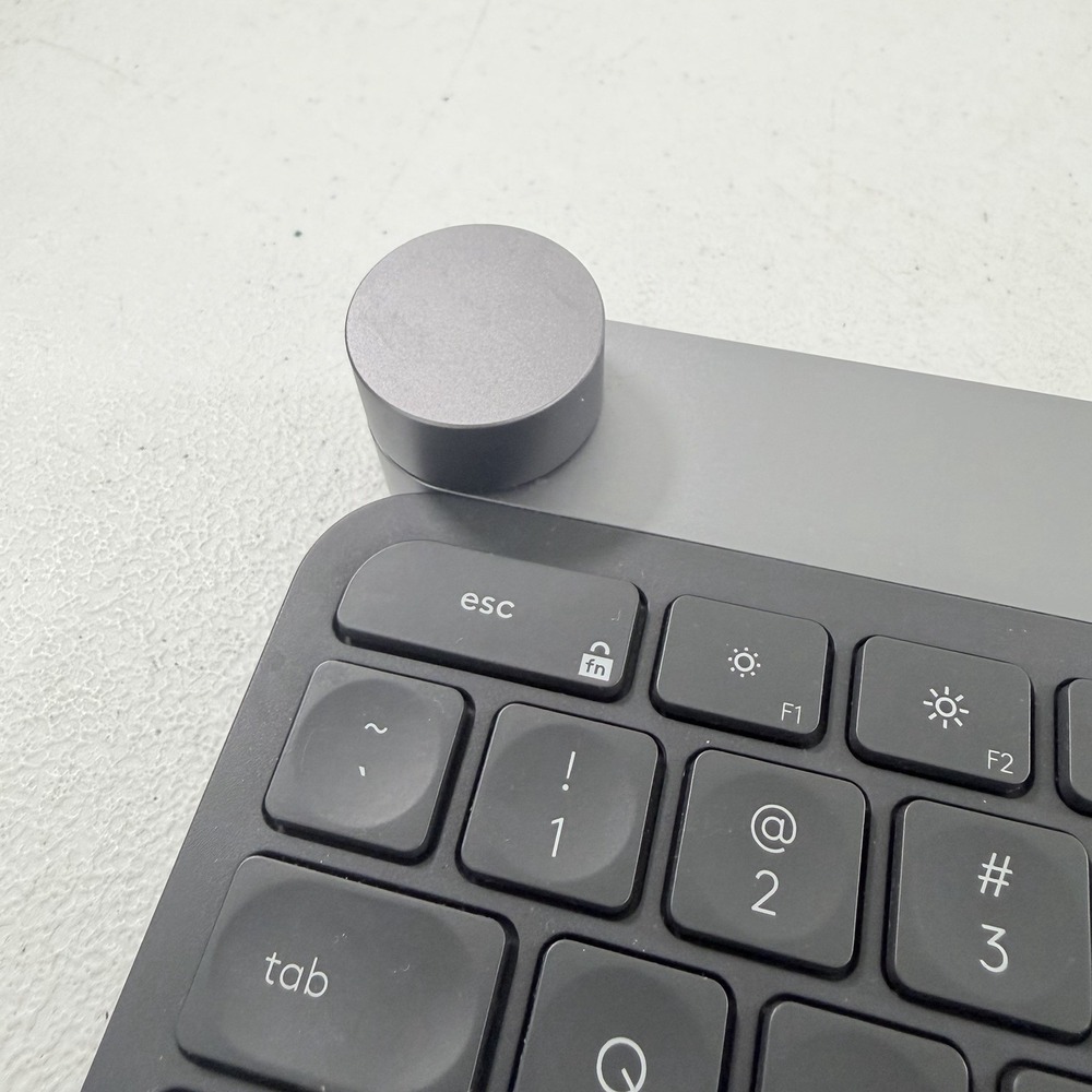 Logitech Craft Advanced Wireless Keyboard Creative Input Dial Backlit Bluetooth - Picture 6 of 12